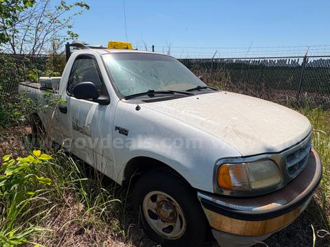 1997 Ford F-150 Reg. Cab Short Bed 2WD