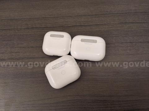 Apple Earbuds
