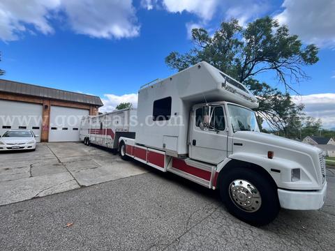 2000 Freightliner FL70