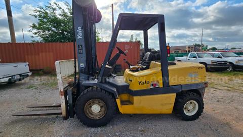 2000 Yale GP11 Forklift