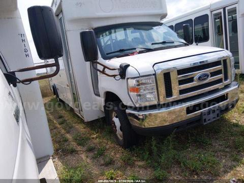 2018 Ford Econoline