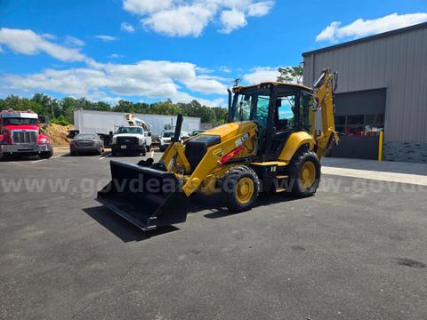 2021 Caterpillar 420 Backhoe