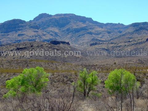 Stunning views, 10 Acres East of El Paso Texas, Dirt road access,
