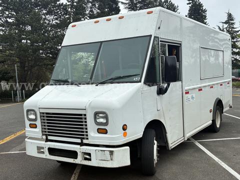 Hybrid Step Van: 2011 Freightliner MT45, 47K Mi. (422-7, Veh 457)