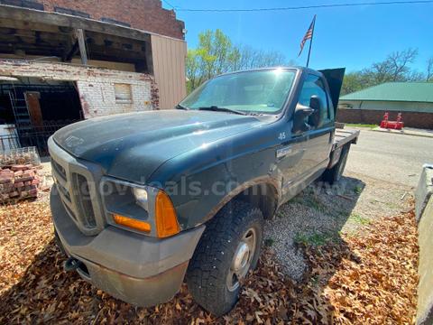 2005 Ford F-250 SD XL 4WD