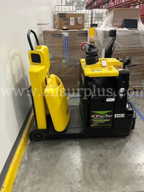 2021 Hyster LO5.0T Electric Ride-On Tow Tractor