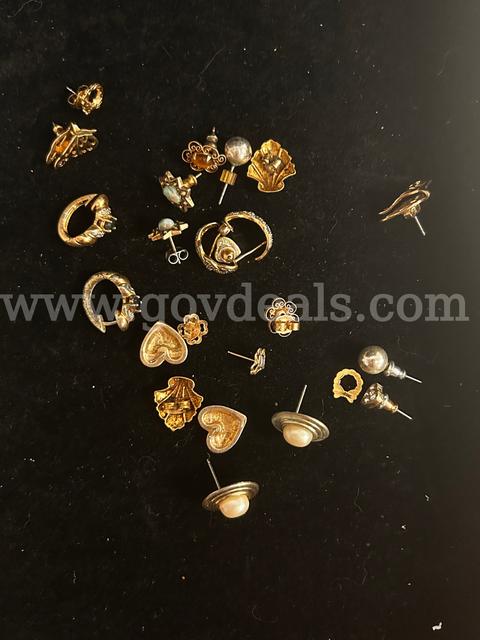 Assorted Earrings, Brooch & Earring Set