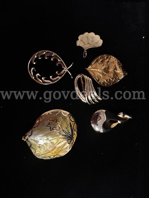 Assorted Pendants, Pins & Brooches Collection
