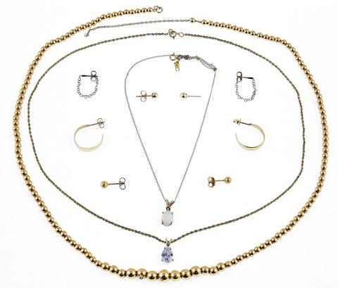 Gold Jewelry Lot