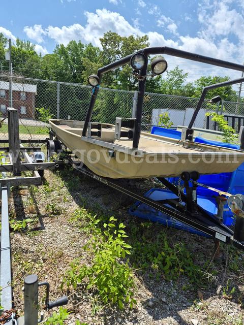 Boat - Repairable