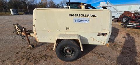 Ingersoll Rand 185 towable air compressor