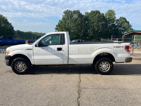 2010 Ford F-150 XL 8-ft. Bed 4WD