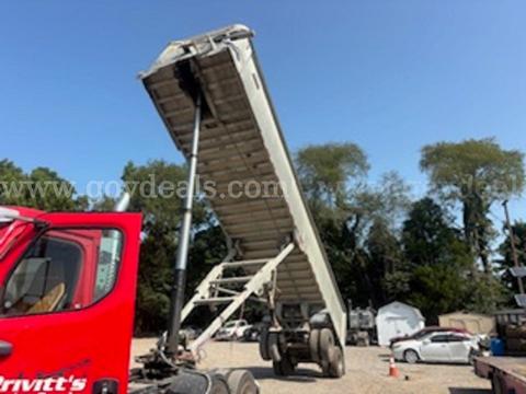 2006 East Dump Trailer