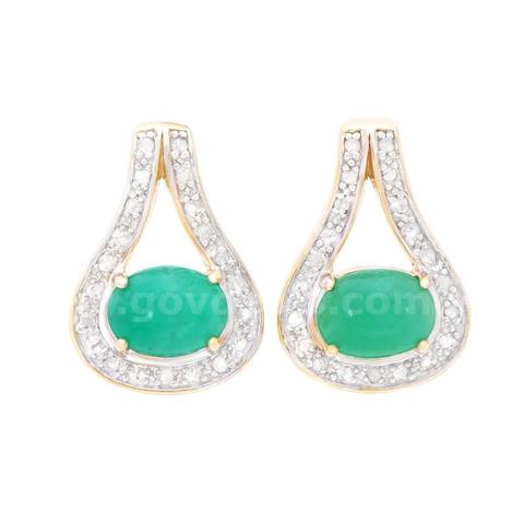 EMERALD and DIAMOND Earrings