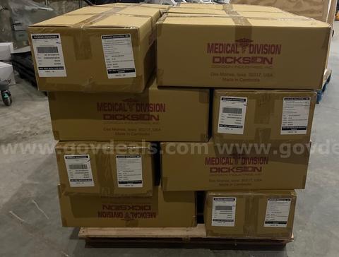 5 Pallets of Reusable Gowns 20 boxes per pallet size S