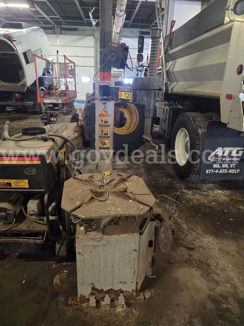 Tire Machine