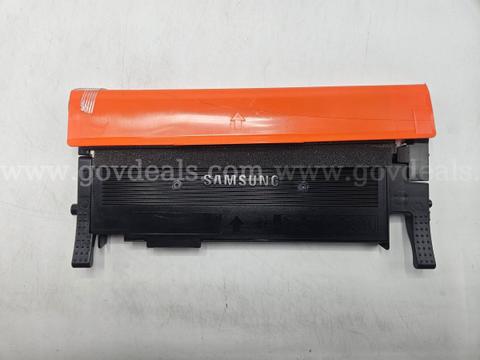 New Genuine OEM Yellow Samsung Toners CLTY406S-219 units