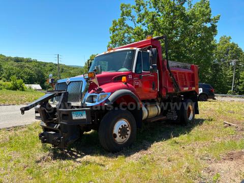 2004 International 7300