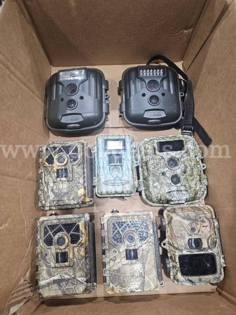 Lot of Trail/Game Cameras & Accessories