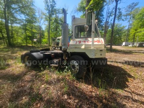 YARD TRUCK