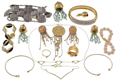 Gold & Costume Jewelry Lot