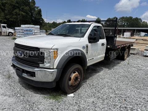2017 Ford F-550 XL SD 4x4 Flatbed Dump Dually
