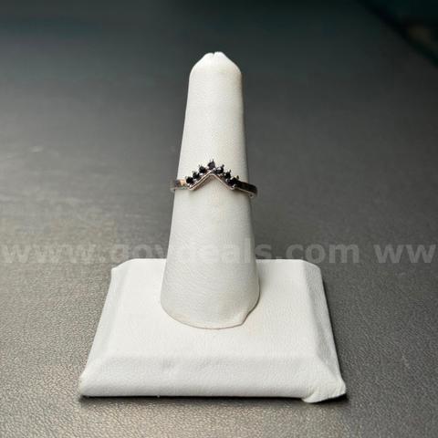 925 Silver Ring with Black Stones