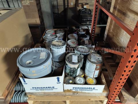 Pallet Lot Paint & Stain
