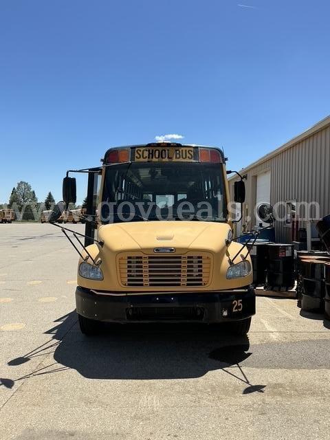 2007 Freightliner C2 School Bus – Runs & Driveable