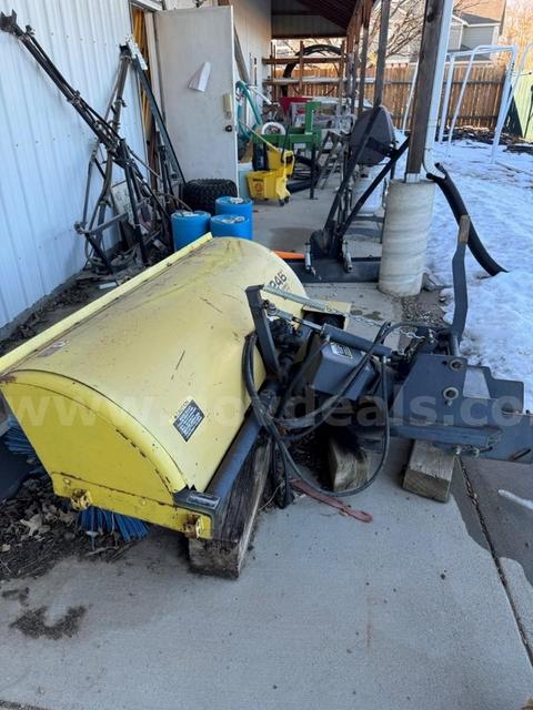 John Deere Tractor-Mounted Rotary Broom/Brush – Hydraulic, PTO Driven