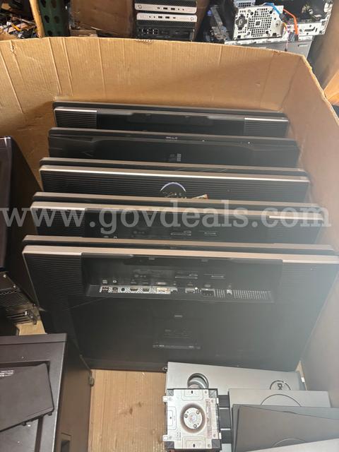 10 Dell 30" monitors Dell U3014