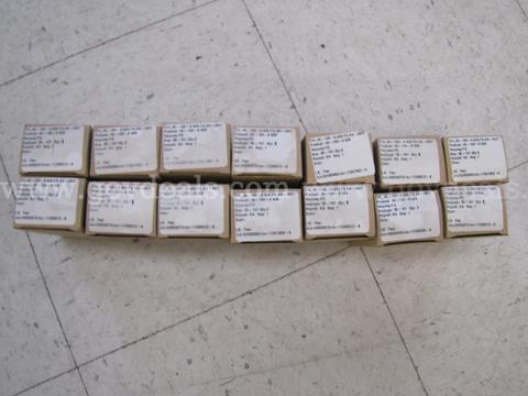 14 lock cores with keys