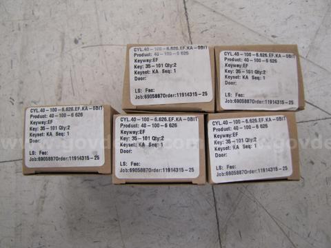 5 Schlage lock cores with keys