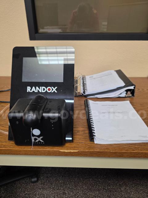 Chemistry analyzer