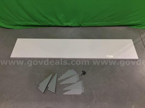 Desktop Countertop with Brackets