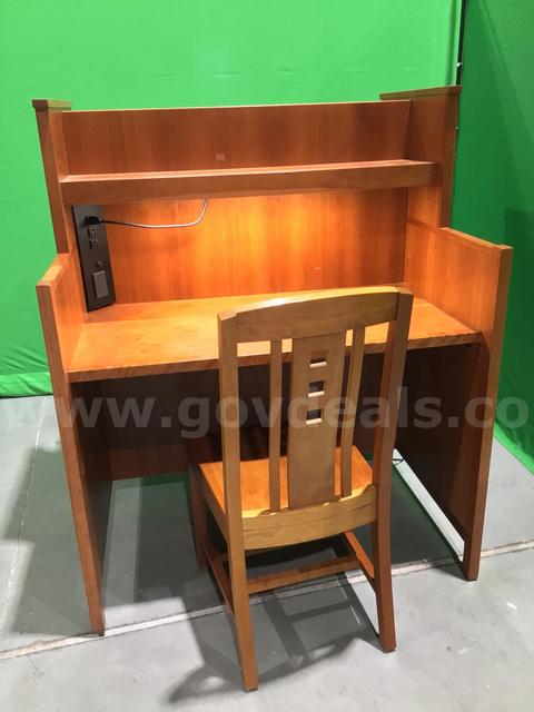 Study Carrel and (2) Chairs