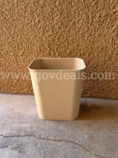 4 Trash Cans