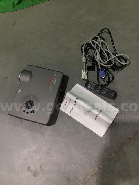 Eiki Brilliant LC-XB15 Projector