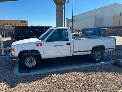 1999 Chevrolet C2500 Pickup Truck