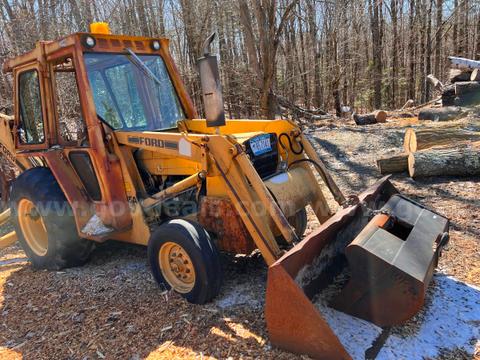 1985 Ford 545A Loader
