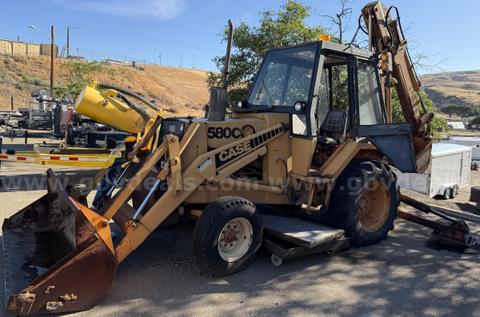 Case Tractor 580C