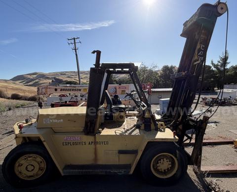 CATERPILLAR Forklift V225B