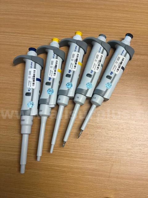 Eppendorf Research Plus Pipettes, set of 5.