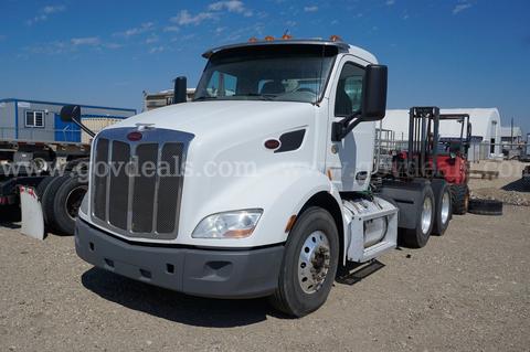 2017 Peterbilt 579 T/A Truck Tractor-Inoperable