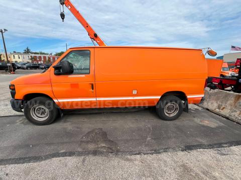 2009 Ford E350 work van