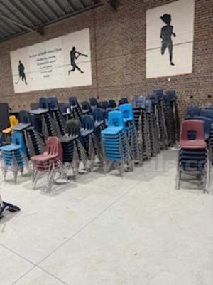 500 SCHOOL CHAIRS
