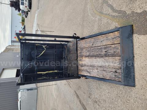 Tractor 3 point hitch ( equipment box )