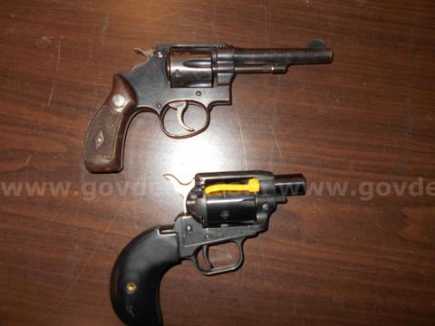 FIREARMS Lot of 2 Handguns