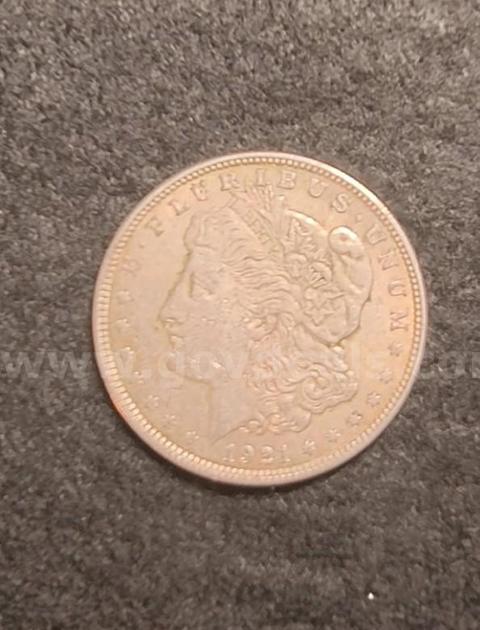 1921 P Morgan Strong Reverse Detail with little wear