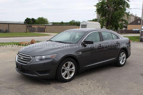 2015 Ford Taurus